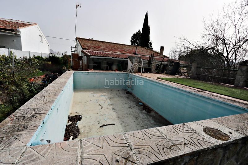 Foto baa9acf8-6d5c-495d-bba4-0c4182da4ceb. Xalet amb xemeneia calefacció aparcament piscina a Chinchón