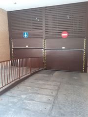 Aparcament de moto  Calle nogales. Plaza de garaje calle nogales