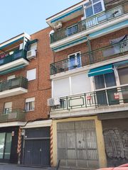Aparcament cotxe  Calle de martinez oviol. Garaje calle mart�nez oviol