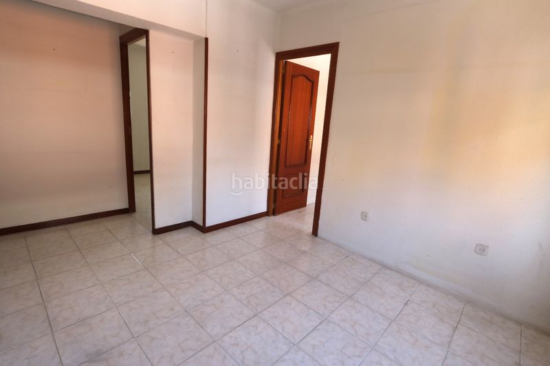 Foto 7f925931-9a38-4705-9ee9-bf732896674a. Pis a Los Rosales Madrid