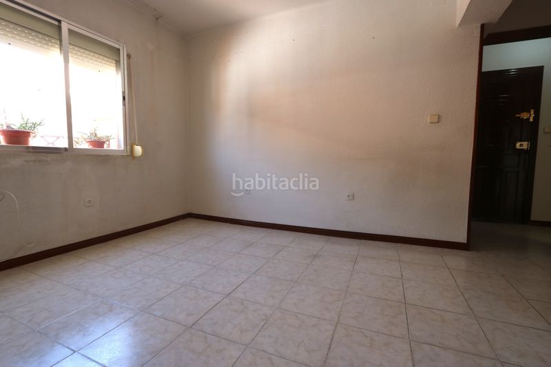 Foto 85b91598-c3b1-4a8d-a1c7-501c4b22ff5e. Pis a Los Rosales Madrid
