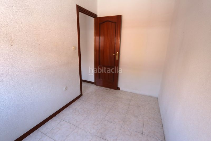 Foto d3d16fb8-6e5f-4cdd-8b02-b4bdace3f368. Pis a Los Rosales Madrid