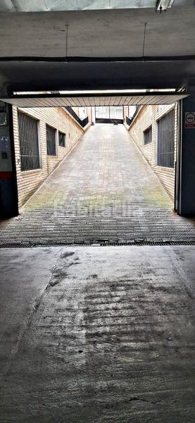 Foto 0f1b09b8-3ba7-4c67-ab7c-49c87f99b6a1. Posto auto in Centro Getafe
