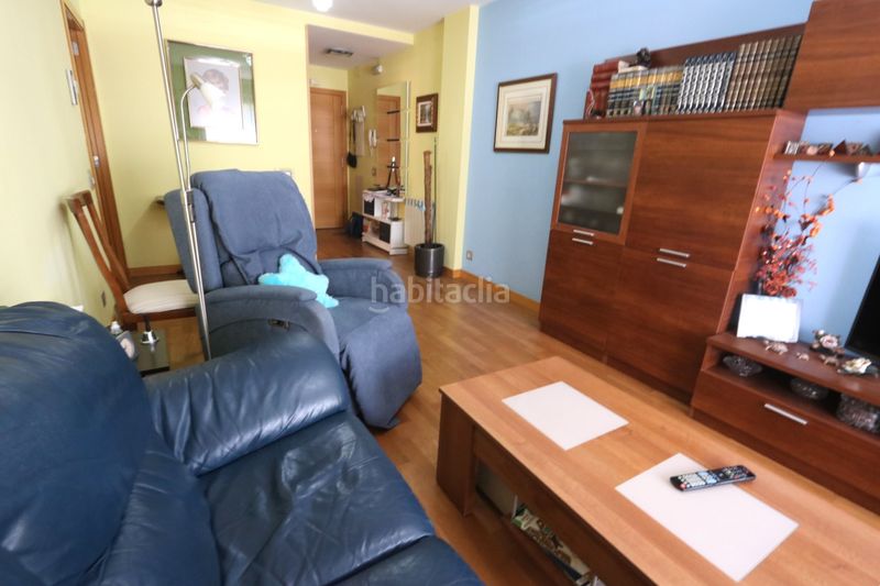 Foto fe78a1c5-d800-4daa-b773-1577fa1e3cc0. Pis amb calefacció aparcament piscina a Butarque Madrid