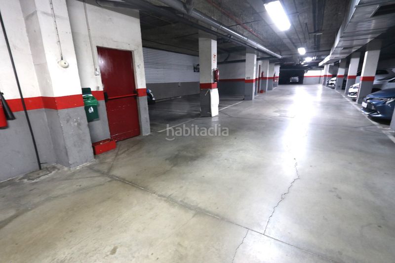Foto 692d6080-a598-4767-a71e-6dfd9ee3a3fd. Pis amb calefacció piscina a Butarque Madrid