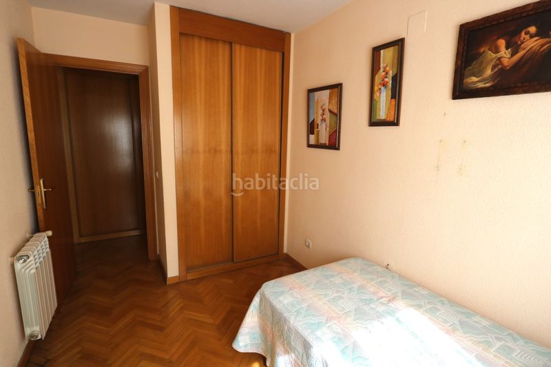 Foto 6b5d148a-6033-4f43-bb85-34936be78630. Pis amb calefacció piscina a Butarque Madrid
