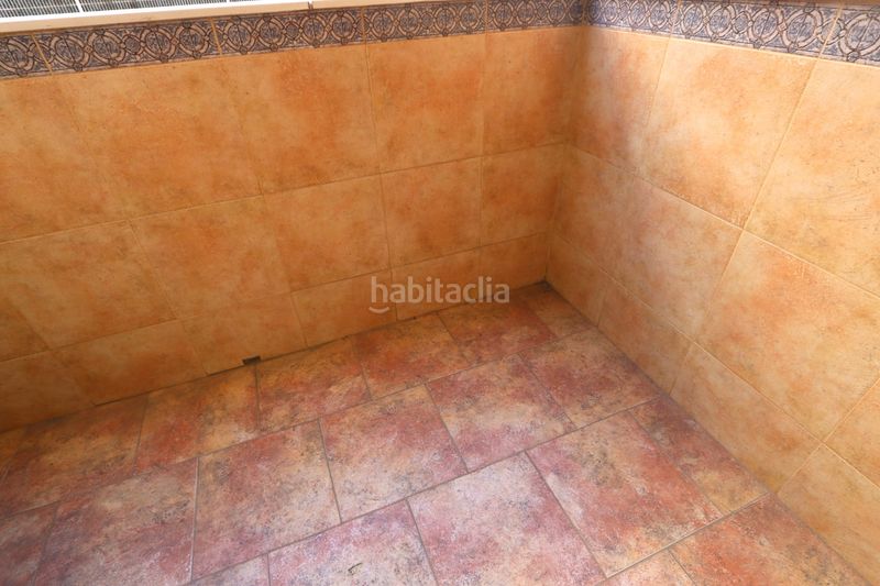 Foto 883caf2d-a8a0-42ff-a1c1-d860d6c3d4ee. Pis amb calefacció piscina a Butarque Madrid
