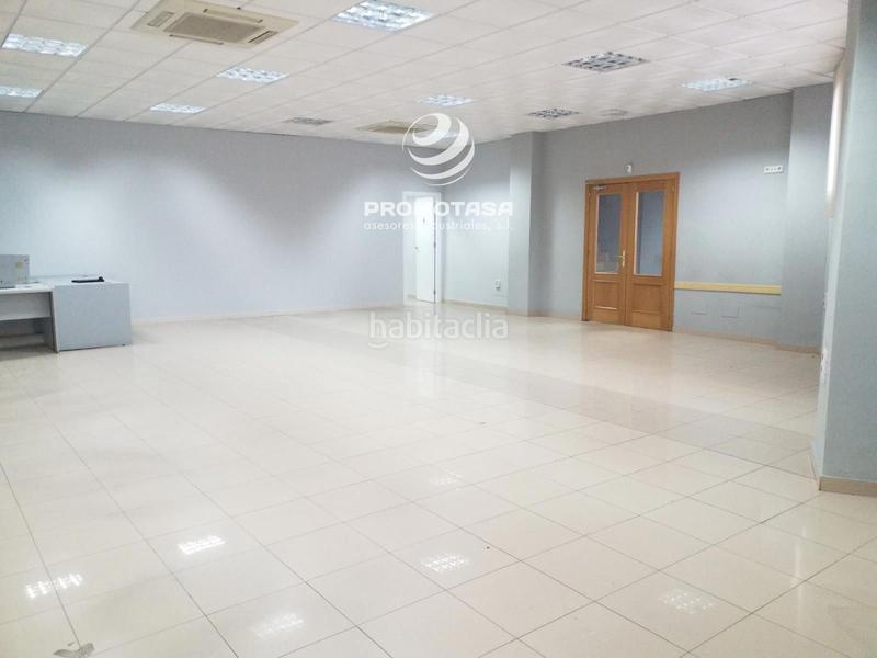 Foto 7ad7578e-b827-461c-abc4-052adf9b04bf. Fabrikhalle mit heizung in Los Olivos-Los Ángeles Getafe