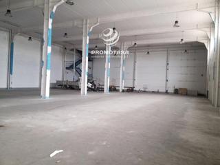 Nau industrial  Oficio. Edificio industrial terciario en esquina de 2216 m