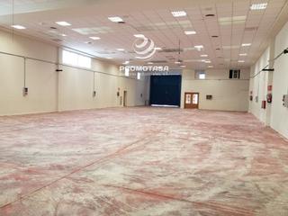 Lloguer Nau industrial a Zona Industrial. Nave comercial  terciaria situado en zona con mas tránsito de ar