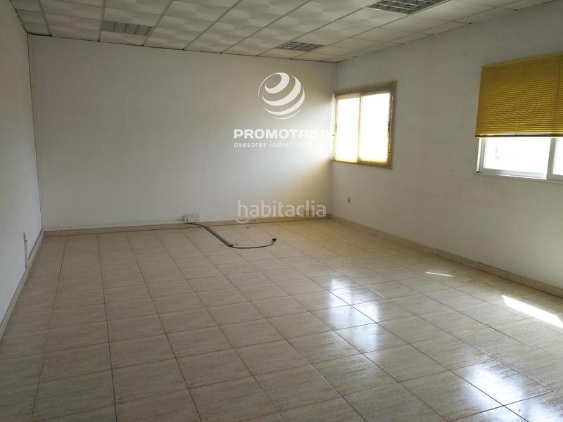 Foto bc7e5572-b06f-488f-a56d-e381e9c7becf. Rent industrial building with heating in Los Olivos-Los Ángeles Getafe