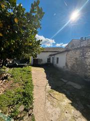 Casa en Calle escarabajosa 5. No cobramos honorarios al comprador. trato directo con la propie