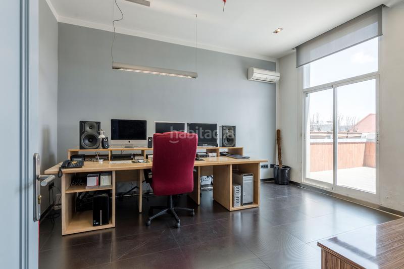 Foto 21decd7f-9405-47b2-b6d2-efb2e4113ed8. Àtic amb calefacció aparcament a Simancas Madrid