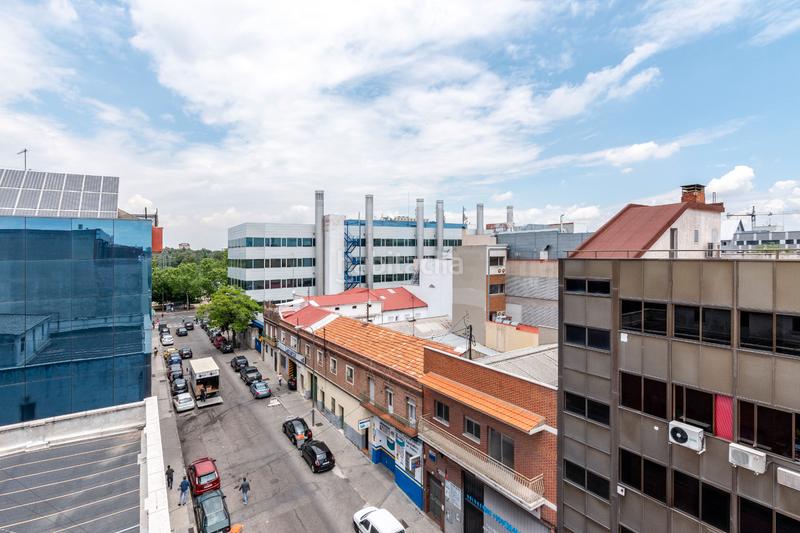 Foto 3b5204d9-971b-44e9-8959-81b8e852f5bd. Àtic amb calefacció aparcament a Simancas Madrid