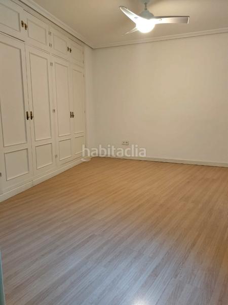 Foto 2e0b8b1f-a71a-469e-be94-2a91c4060d5d. Location appartement avec chauffage dans Sol Madrid