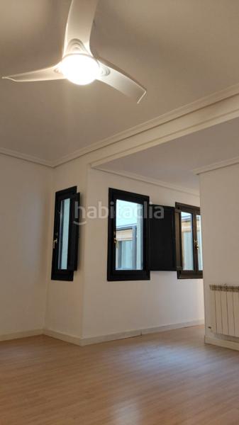 Foto e76068a3-3c72-49a0-aee8-038baf62f594. Location appartement avec chauffage dans Sol Madrid