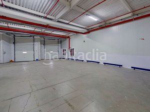Foto 5f1d01f0-6a3e-4d85-bc3d-e68ff47e26bb. Affitto capannone industriale con riscaldamento in Borox