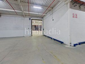 Foto 81625f40-6e0b-4e5f-a66a-4ab87b3b6df8. Affitto capannone industriale con riscaldamento in Borox