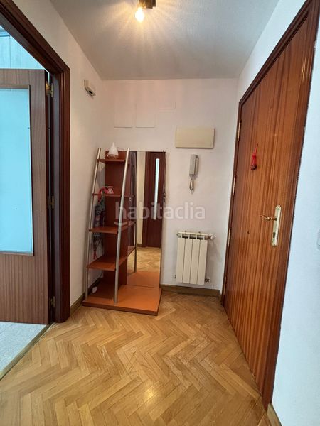 Foto 875aa17a-6118-4b77-a609-a2c22613992e. Piso no cobramos honorarios al comprador. trato directo con la propiedad, total transparencia. impuestos y gastos no incluidos. en Madrid