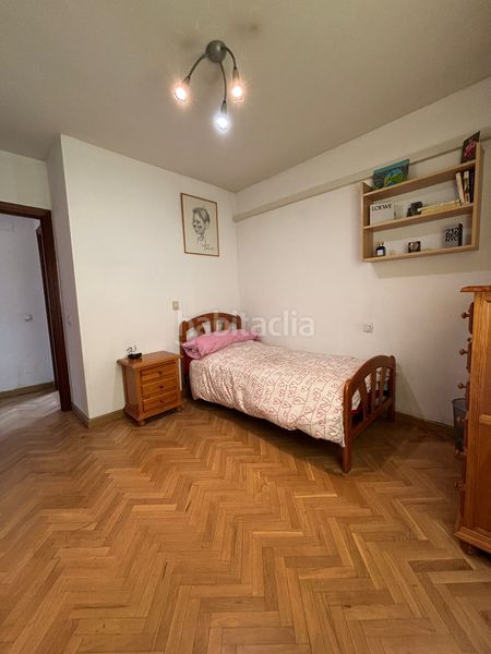 Foto e0b40fea-0728-465c-bb20-c1d819ac70de. Piso no cobramos honorarios al comprador. trato directo con la propiedad, total transparencia. impuestos y gastos no incluidos. en Madrid