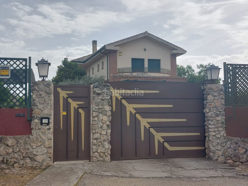 Foto 5ae50383-71e5-4cdb-9dbf-d4c46e5ba642. Xalet amb calefacció piscina a Morata de Tajuña