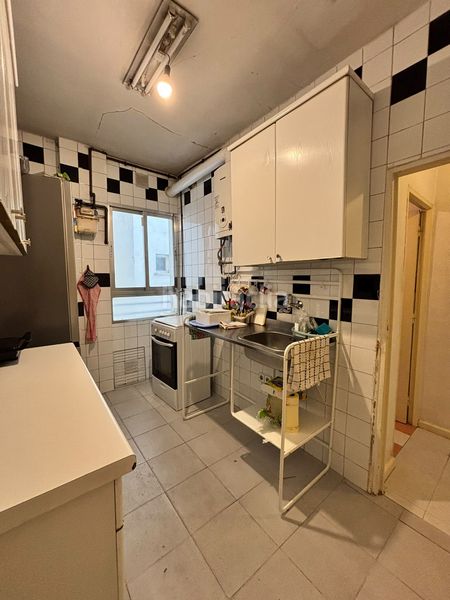 Foto ef0ae2b0-4439-4345-8552-26147a43fda2. Piso en Acacias Madrid