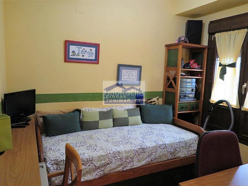 Foto a6b83611-f476-471c-857e-c7c3d3a4a8bc. Casa chalet esquina en El Pijorro Navalcarnero