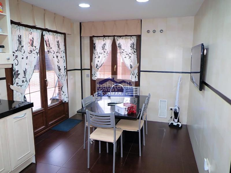Foto af214ee4-8a48-4f35-8577-9298335899b9. Casa chalet esquina en El Pijorro Navalcarnero
