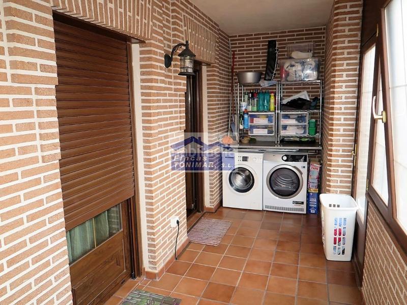Foto db063acb-f001-4e62-9cb8-3309c2ff951e. Casa chalet esquina en El Pijorro Navalcarnero