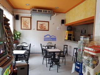 Local Comercial a La Dehesa - El Pinar. Bar montado en la estación