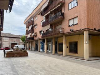 Location Local commercial à Centro. Local comercial en plaza zafiro