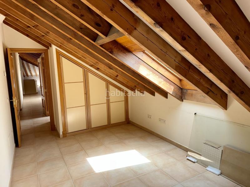 Foto 0f288988-5cb0-4d1f-bfb0-ed629417446b. Duplex dans Centro Navalcarnero