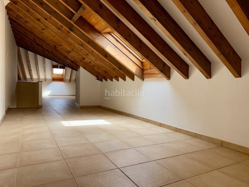 Foto a3d4827b-85f5-4b56-9f9b-0fce6b2fdc87. Duplex dans Centro Navalcarnero