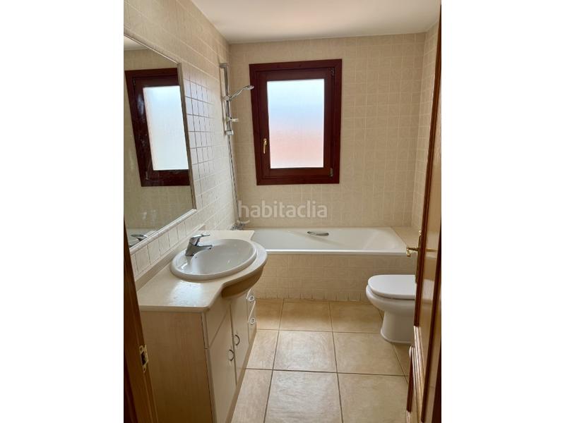 Foto e79361cf-517e-4dc0-bed5-f6b6ce89e21b. Duplex dans Centro Navalcarnero