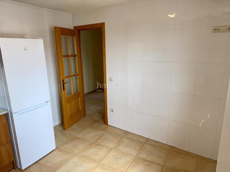 Foto f1e0d6dd-8120-4297-991a-d0c14eb1ad2f. Duplex dans Centro Navalcarnero