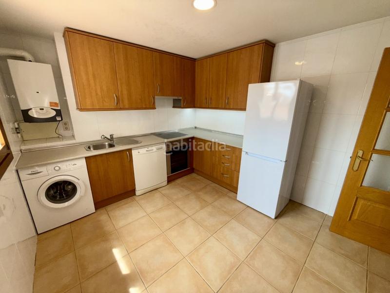 Foto f82b394b-babf-4d97-a71a-04cad76eb4ca. Duplex dans Centro Navalcarnero