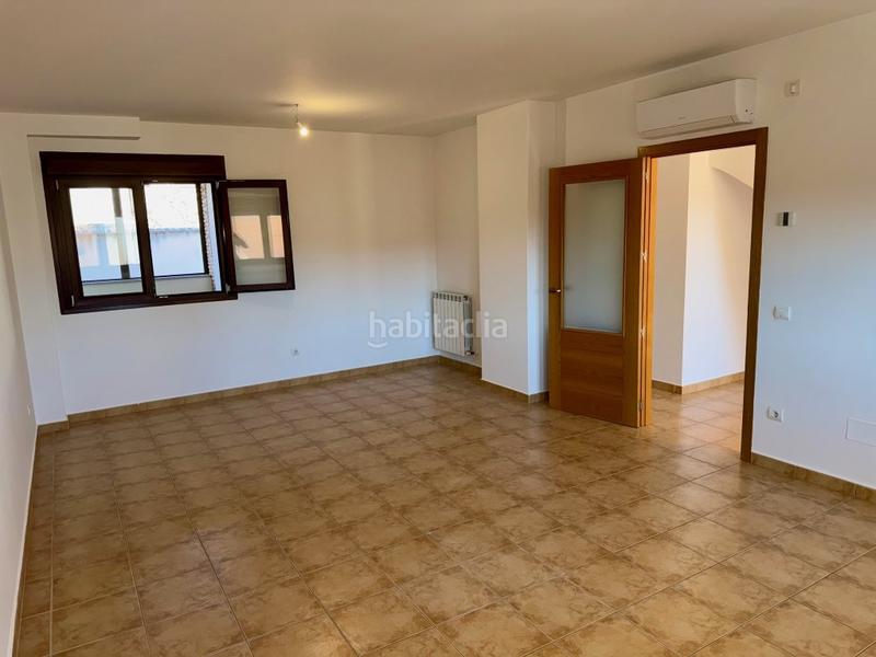 Foto 5b3ee96d-3fd2-477d-bf42-fc40880e77a8. Duplex with parking in Centro Navalcarnero