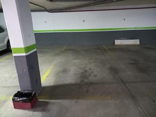 Affitto Posto auto in Centro. Plaza de garaje