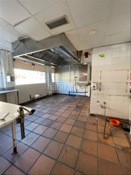 Foto c378e7c8-b921-4dd5-90d2-4673c19f7aba. Rent business premise in avenida del doctor martín vegue ja?denes 17 in Leganés