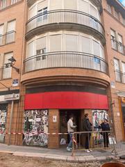 Lloguer Local Comercial a Plaza de ramón y cajal del bermejal 3