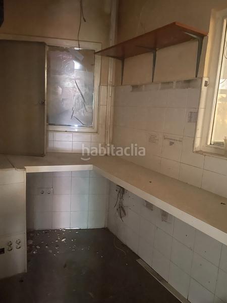 Foto f6144d58-7ab4-467e-9f0a-92968ba53bd3. Lloguer local comercial a plaza de ramón y cajal del bermejal 3 a Linares