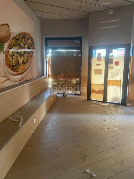 Foto ba3d69a9-1b65-40e1-9c7f-33ef36e44f8f. Location local commercial dans plaza de ramón y cajal del bermejal 3 dans Linares