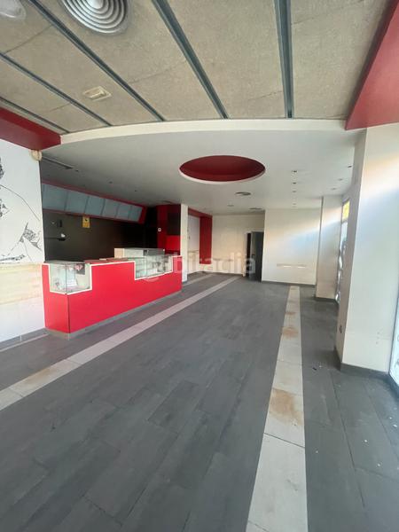 Foto a00071c8-14a2-4d30-8c38-fb8b7d6f2fa4. Alquiler local comercial en avenida de las provincias 16 en Fuenlabrada