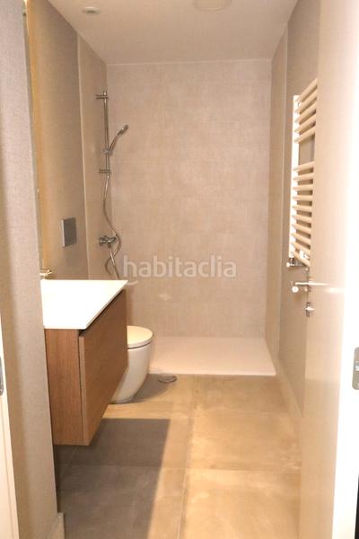 Foto 66f3efcf-9b5d-4b9f-93ec-2645878719d0. Appartement dans calle de evaristo san miguel 9 dans Madrid