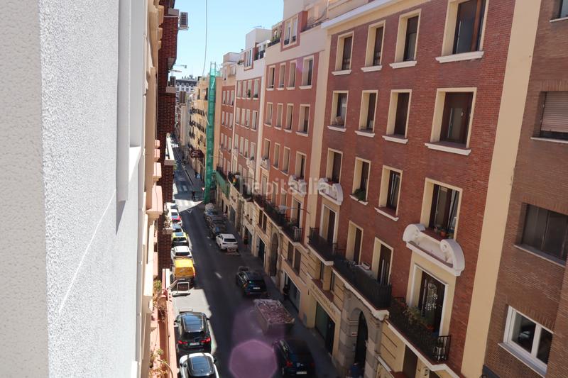 Foto 93229836-bef7-45a3-babc-094ef967154a. Appartement dans calle de evaristo san miguel 9 dans Madrid