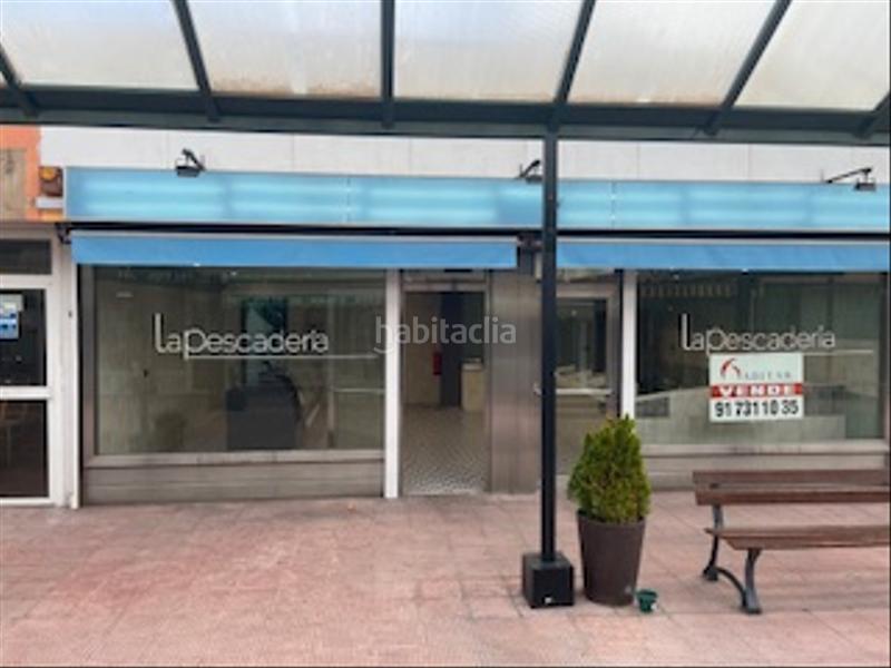 Foto da7a7b25-b88a-4bd0-bee5-6954a63676bf. Local comercial a calle leopoldo alas clarín 47 a Madrid