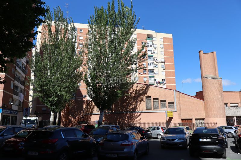 Foto e7d0bdb9-cc52-43f4-b10a-e663d1f38b5e. Pis amb calefacció aparcament a Pilar Madrid