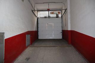 Local Comercial a Calle arroyo de la elipa 48b. Ideal inversores inmueble con rentabilidad