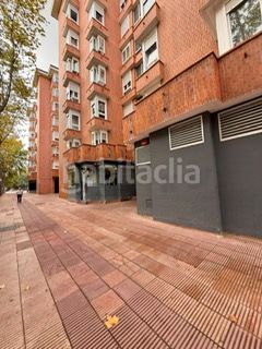 Foto 26603d20-d935-48b9-861c-0f686c708ca8. Affitto locale commerciale in pintor aurelio verá-fajardo kalea 2 in Vitoria - Gasteiz