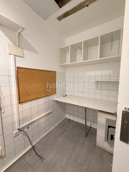 Foto 78e585a5-e325-41a8-b5ed-18ca4aa225df. Affitto locale commerciale in pintor aurelio verá-fajardo kalea 2 in Vitoria - Gasteiz